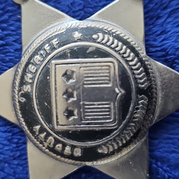 Perfect For Halloween Vintage Jr. Deputy Sheriff Badge Silver - Picture 2 of 3